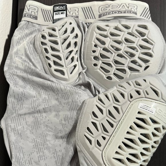 Gear Pro Tec Girdle - Picture 1 of 4